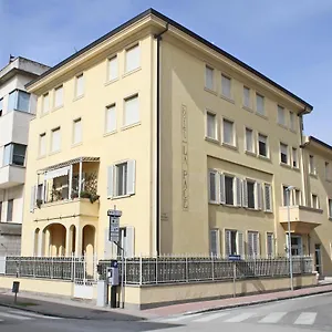 https://hotel-la-pace-pontedera.it-tuscanyhotel.com